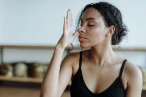 how to breathe through the nose instead of the mouth